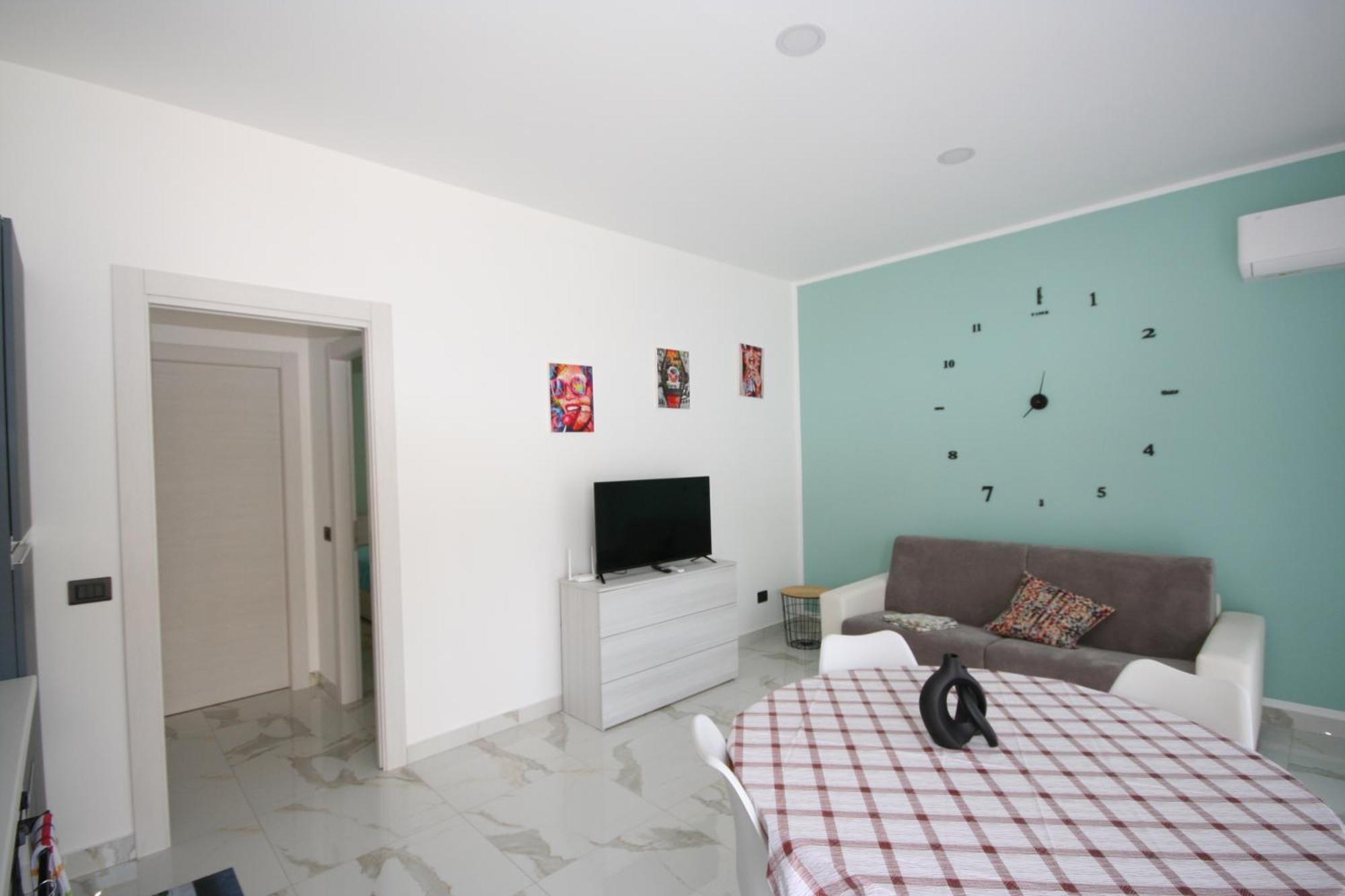 B&B Luxhome กาตันซาโร ภายนอก รูปภาพ